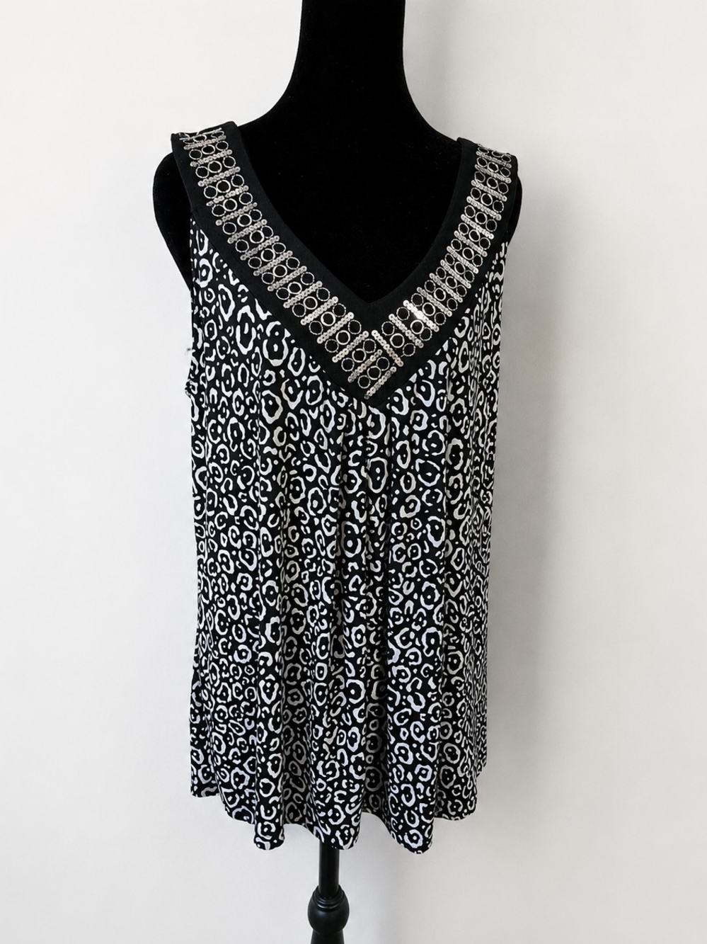 Vintage Choices Embellished Tank Top Large Black White Animal Print
